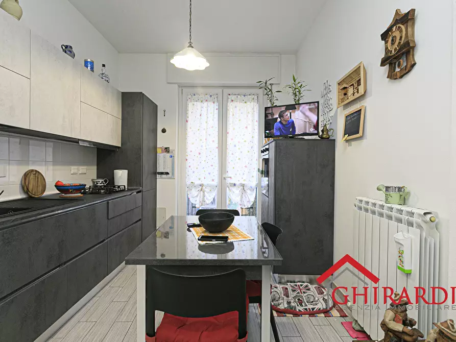 Immagine 1 di Bilocale in vendita  in VIA PAOLO TOSCANELLI 22 a Genova