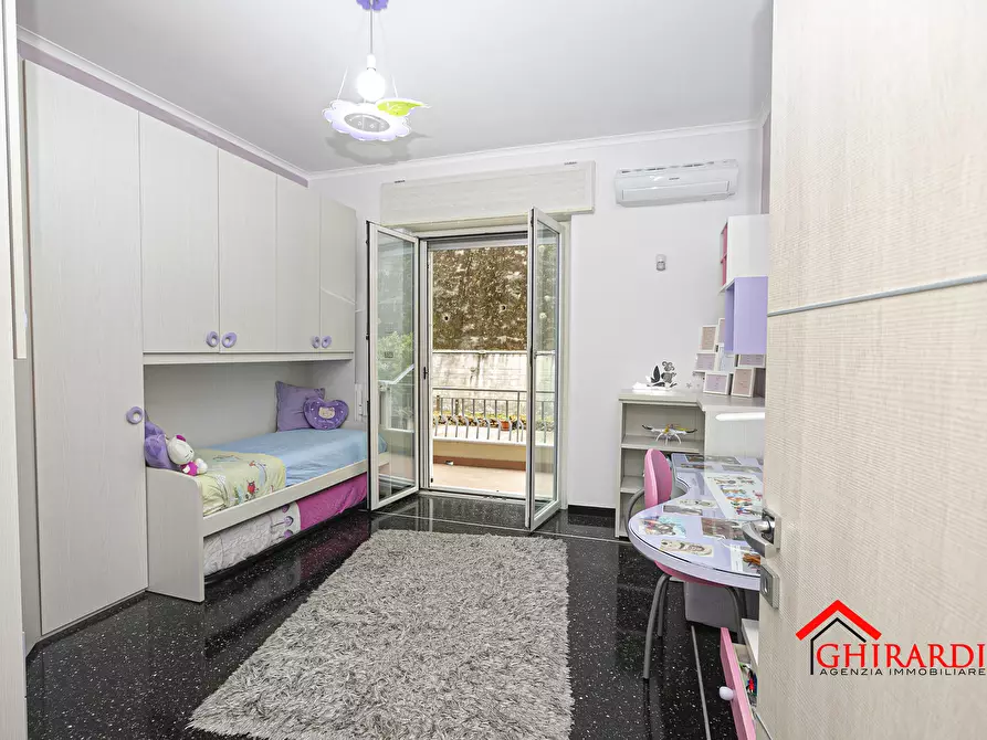 Immagine 21 di Pentalocale in affitto  in Via Alberto Picco 4 a Genova