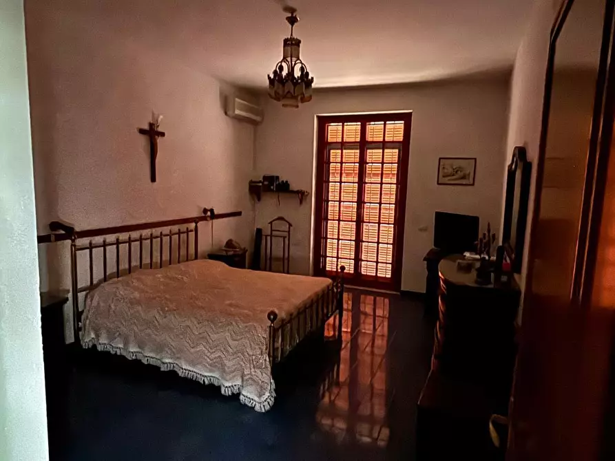 Immagine 41 di Villa in vendita  in via litoranea 528 a Sabaudia