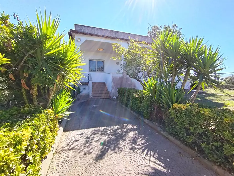 Immagine 2 di Casa bifamiliare in vendita  in Via Mentana 9 a Nettuno