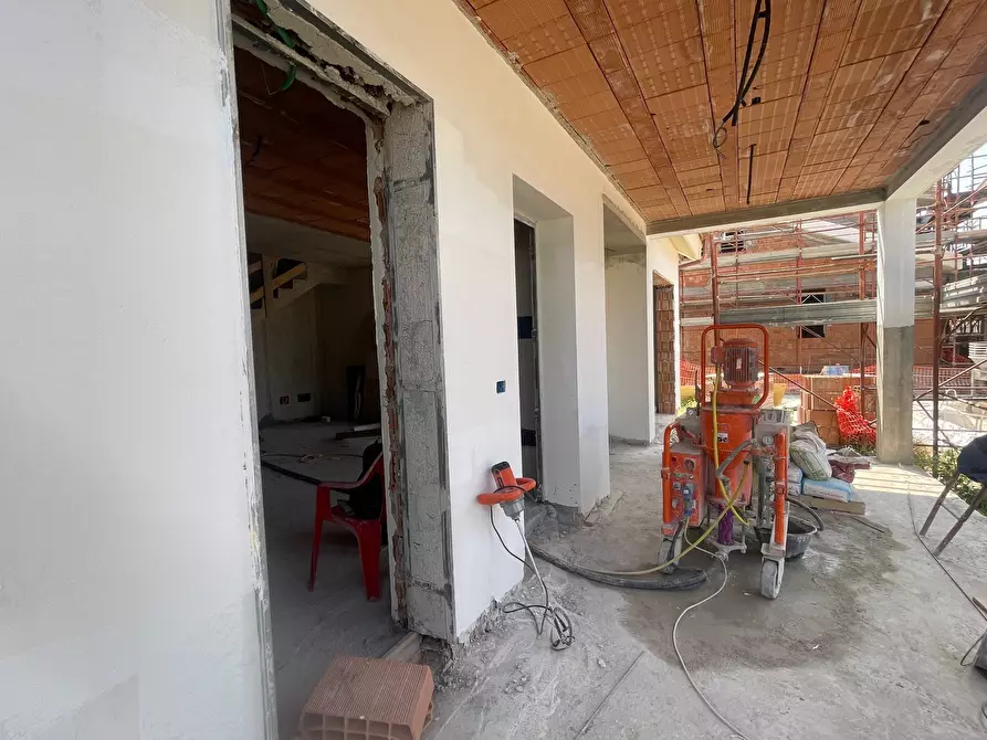 Immagine 7 di Villa in vendita  in Via della Cannuccia 12 a Anzio