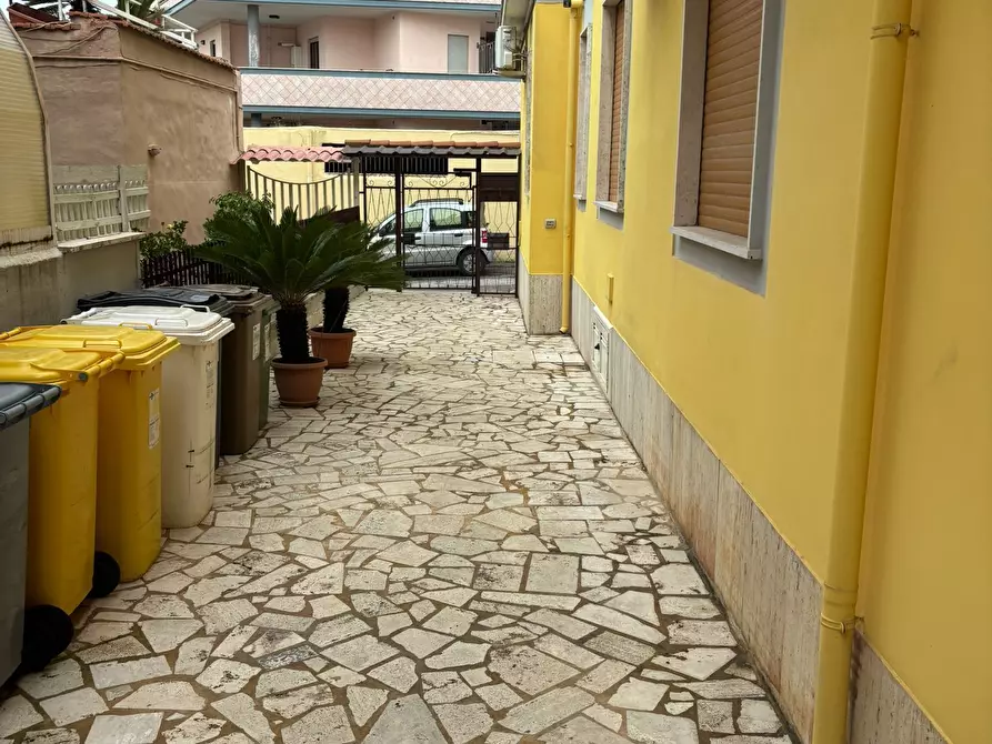 Immagine 3 di Trilocale in vendita  in Via Monteverde 6 a Nettuno