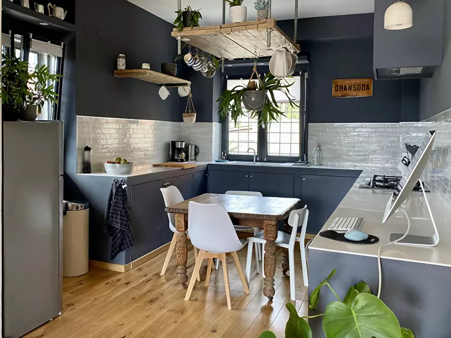 Immagine 11 di Villa in vendita  in Via delle Ninfe 25 a Anzio