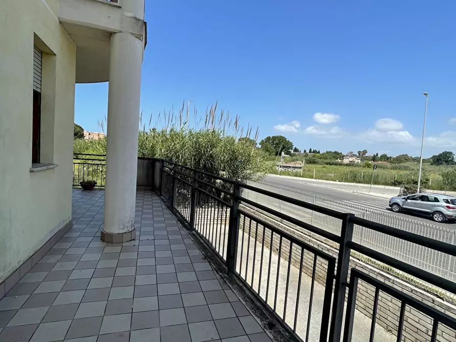 Immagine 27 di Trilocale in vendita  in Via del Parco 3 a Nettuno