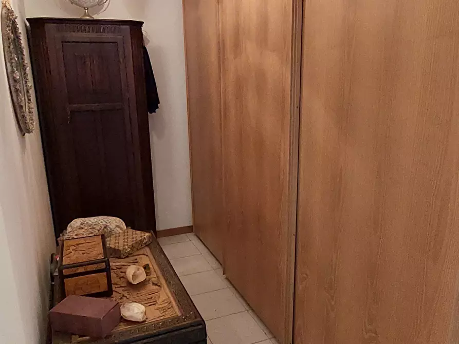 Immagine 23 di Villa in vendita  a Livorno