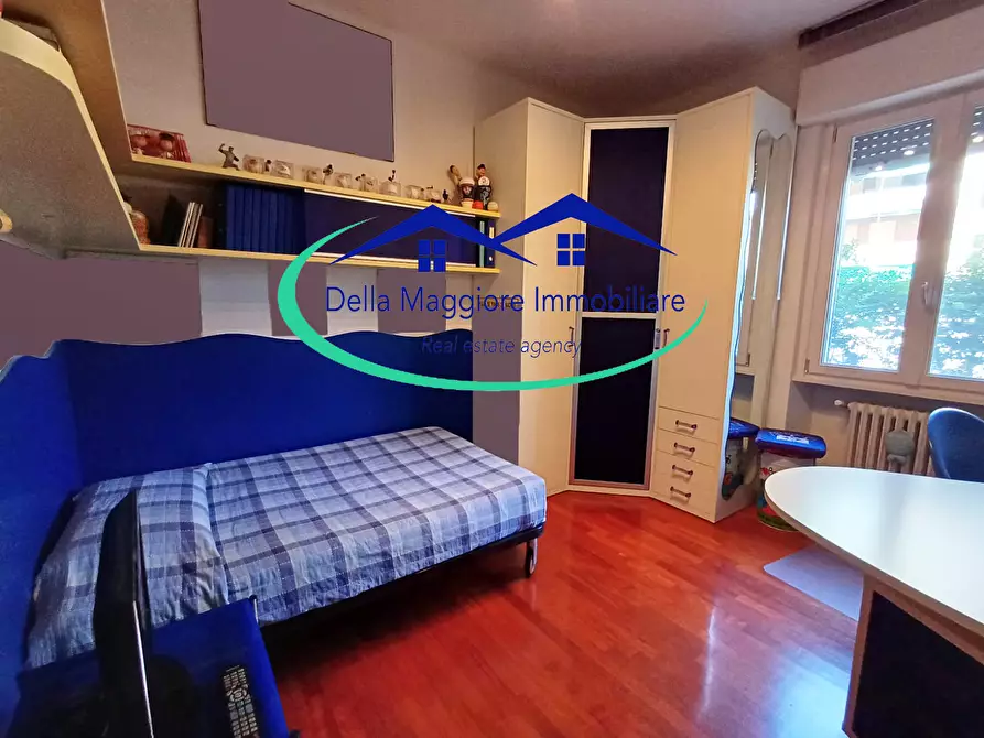 Immagine 27 di Appartamento in vendita  a Livorno