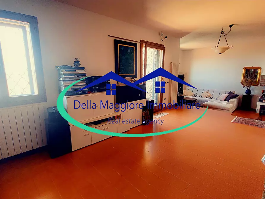 Immagine 13 di Porzione di casa in vendita  in via di quercianella a Livorno