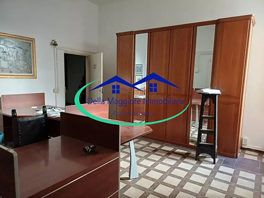 Immagine 3 di Appartamento in vendita  a Livorno