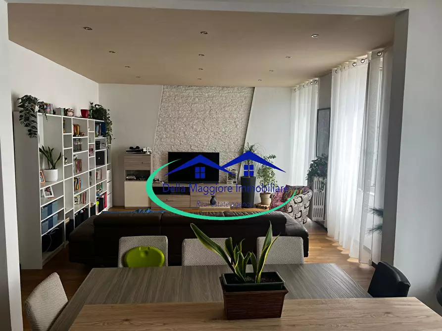 Immagine 8 di Quadrilocale in vendita  in Piazza Mazzini a Livorno