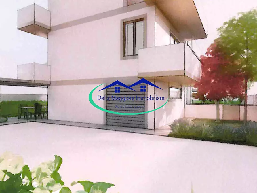 Immagine 8 di Appartamento in vendita  a Livorno