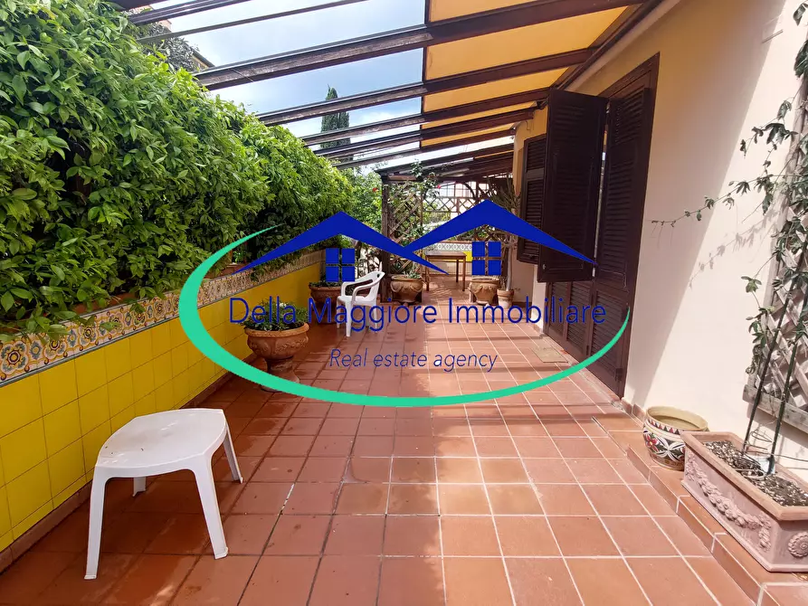 Immagine 4 di Casa bifamiliare in vendita  a Livorno