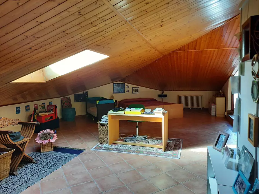 Immagine 12 di Appartamento in vendita  a Livorno