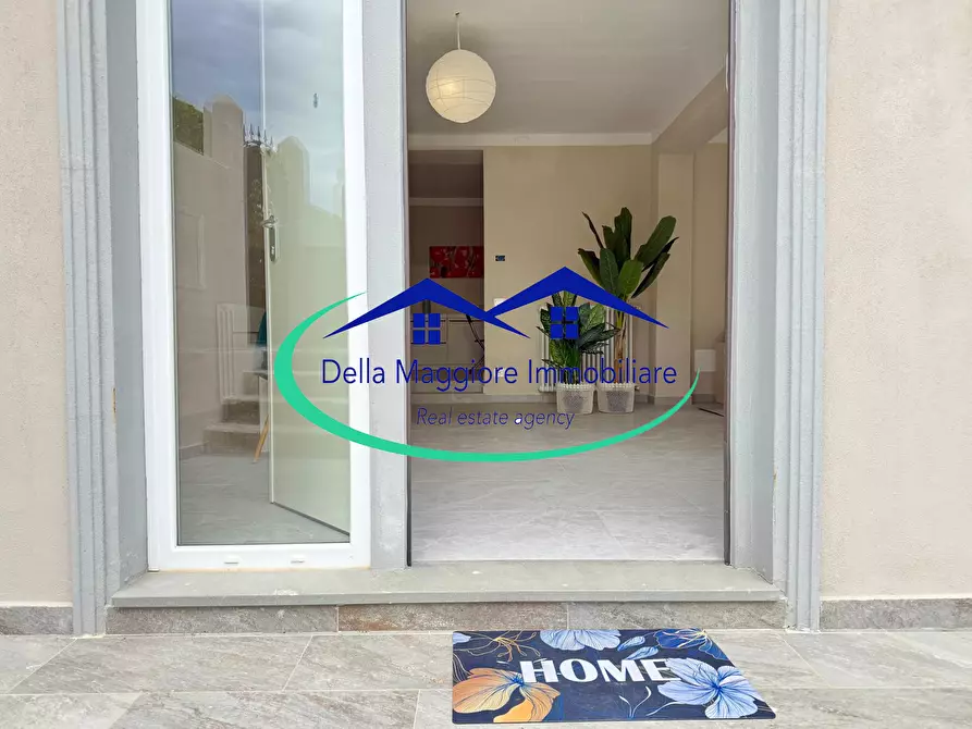 Immagine 5 di Porzione di casa in vendita  a Livorno