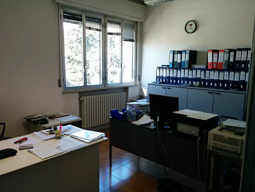 Immagine 3 di Attività artigianale in vendita  a Parma