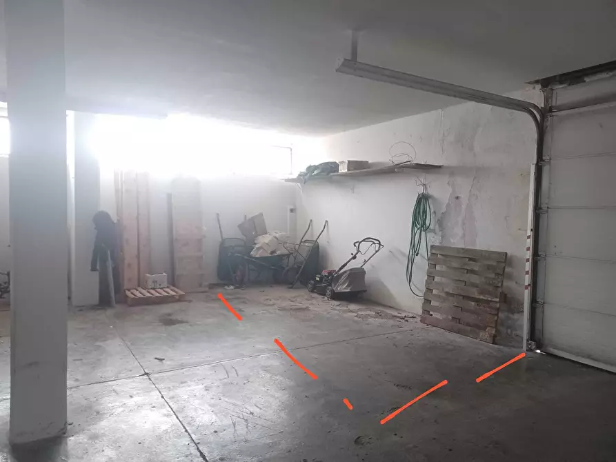 Immagine 14 di Quadrilocale in affitto  a Trento