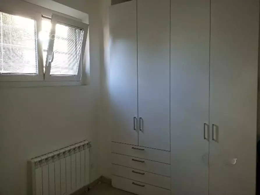 Immagine 10 di Monolocale in vendita  in VIA OSLAVIA a Ancona