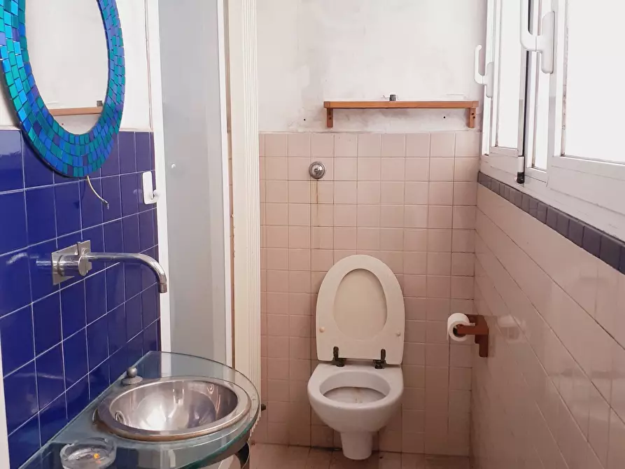 Immagine 24 di Trilocale in vendita  in Via Villarey a Ancona