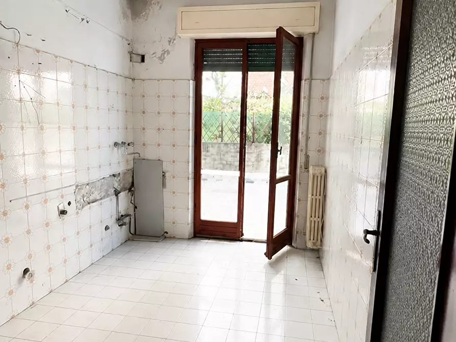 Immagine 5 di Trilocale in vendita  in Via Francesco Angelini 83 a Ancona