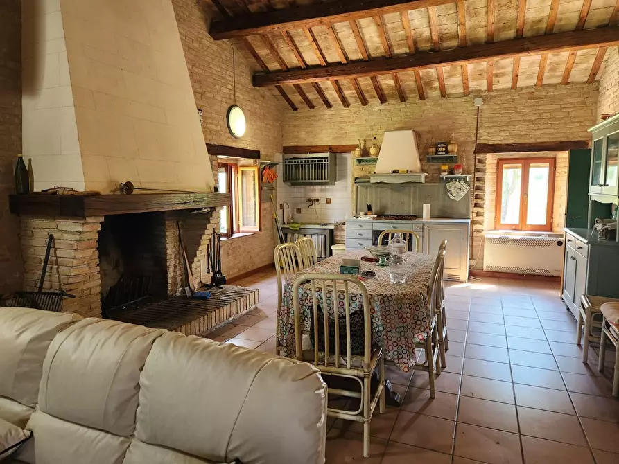 Immagine 17 di Rustico / casale in vendita  a Recanati