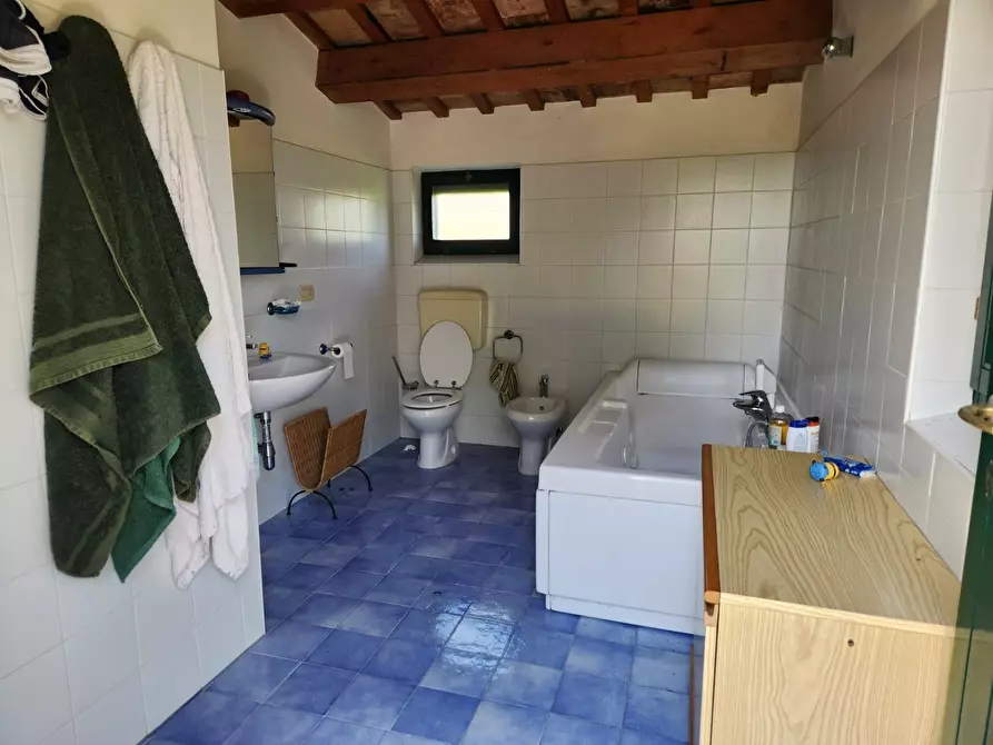 Immagine 44 di Rustico / casale in vendita  a Recanati