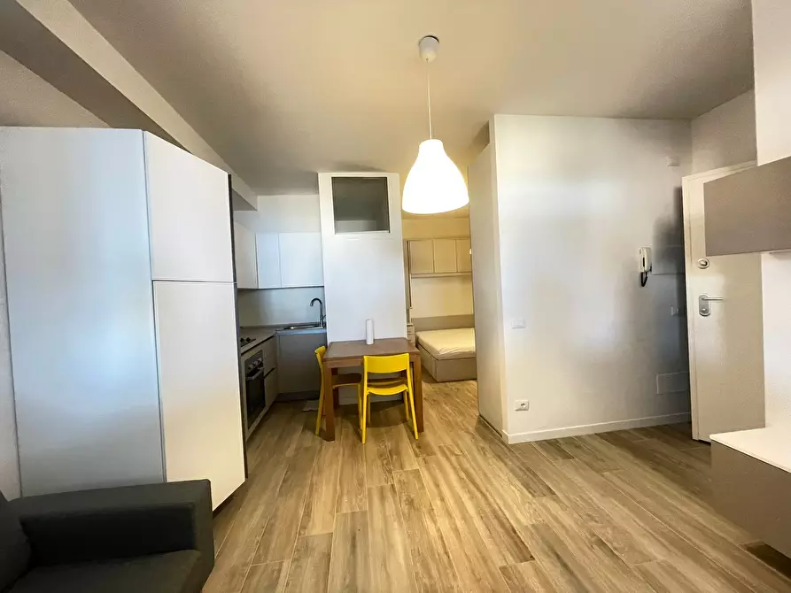 Immagine 29 di Bilocale in vendita  in Via Claudio Salmoni a Ancona