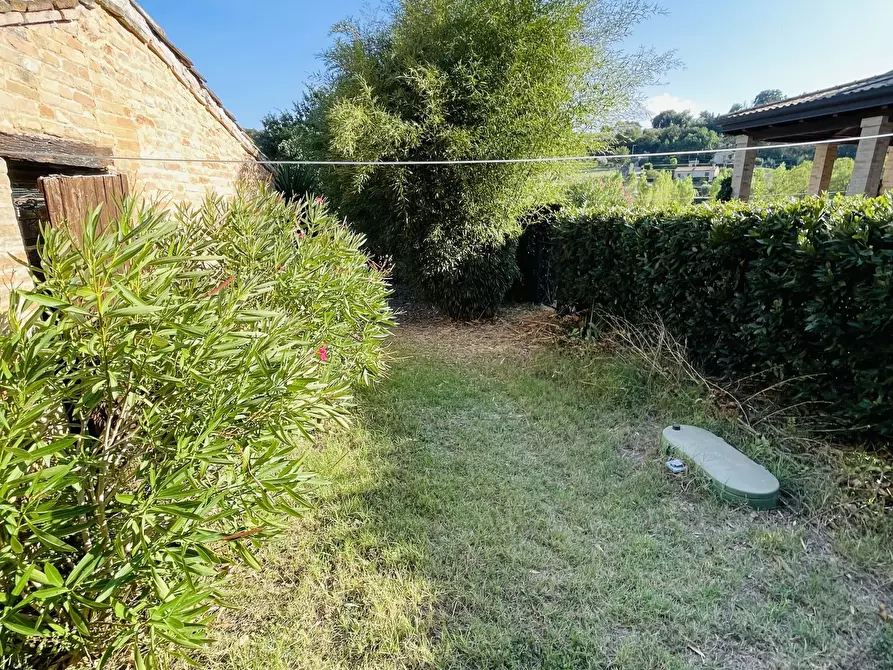 Immagine 5 di Rustico / casale in vendita  in san savino a Montecosaro