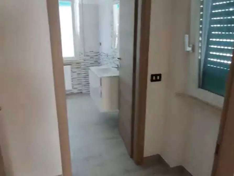 Immagine 6 di Bilocale in vendita  in Via XXV Aprile a Osimo