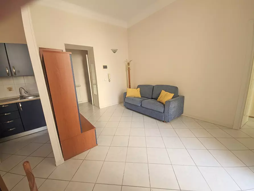Immagine 9 di Bilocale in vendita  in Via Zeffiro Massa 84 a San Remo