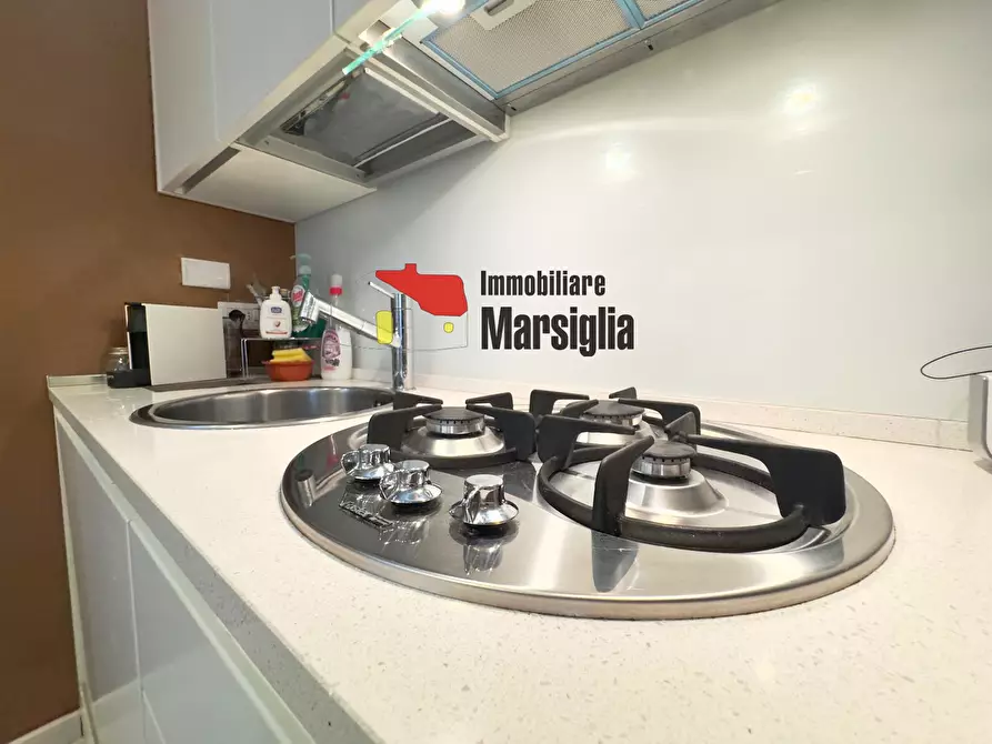 Immagine 11 di Monolocale in vendita  in Via fratelli asquasciati 59 a San Remo