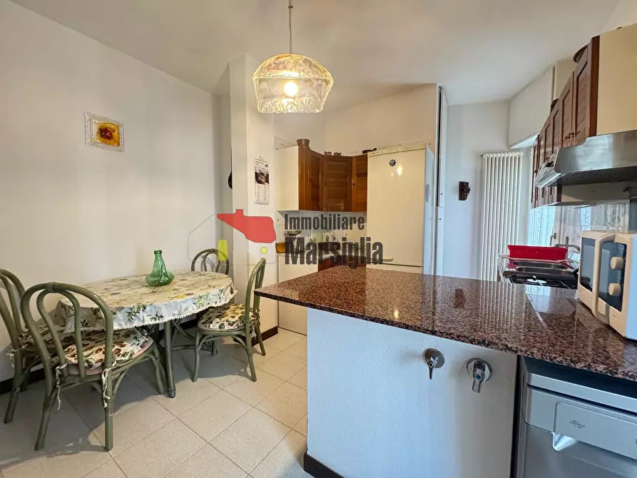 Immagine 12 di Quadrilocale in vendita  in Via Padre Semeria 282 a San Remo