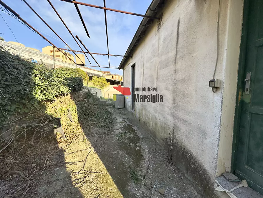 Immagine 8 di Casa indipendente in vendita  in Strada San Lorenzo 153 a San Remo