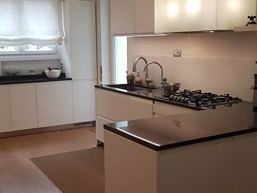 Immagine 3 di Pentalocale in vendita  in Parco Marsaglia 1 a San Remo