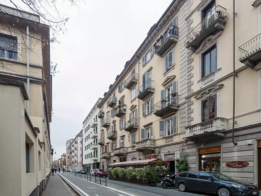 Immagine 33 di Bilocale in vendita  in Via Bertola a Torino