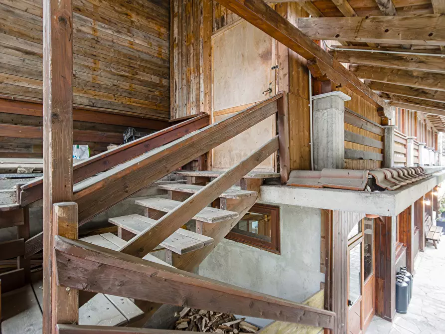 Immagine 18 di Palazzo in vendita  in Via Losa a Pessinetto