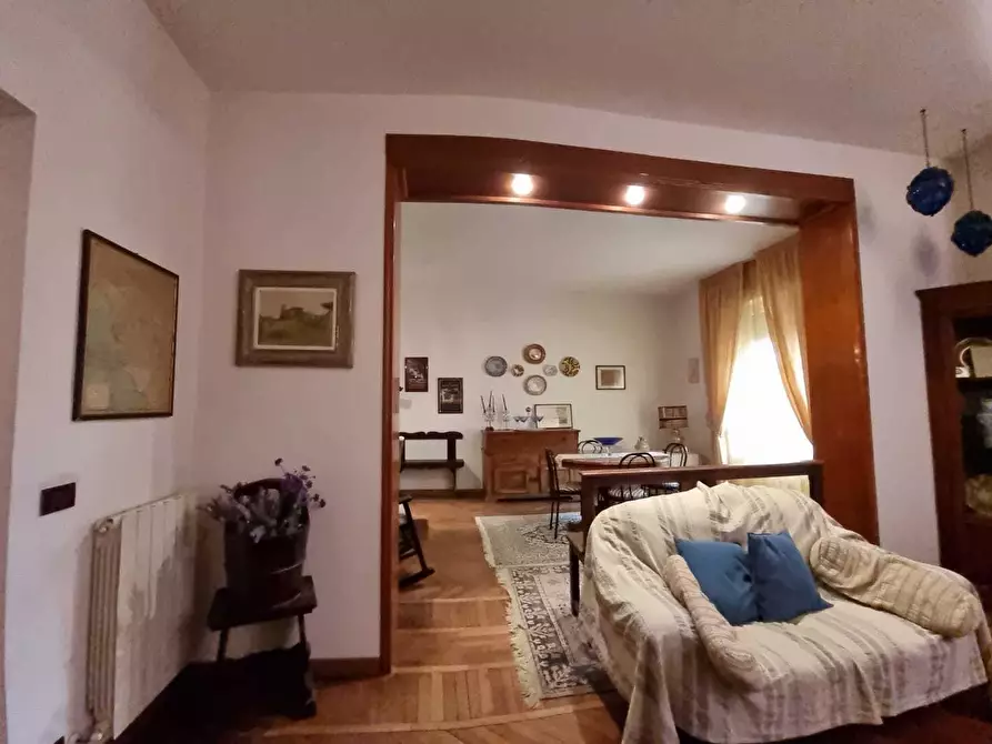 Immagine 6 di Appartamento in vendita  a Livorno