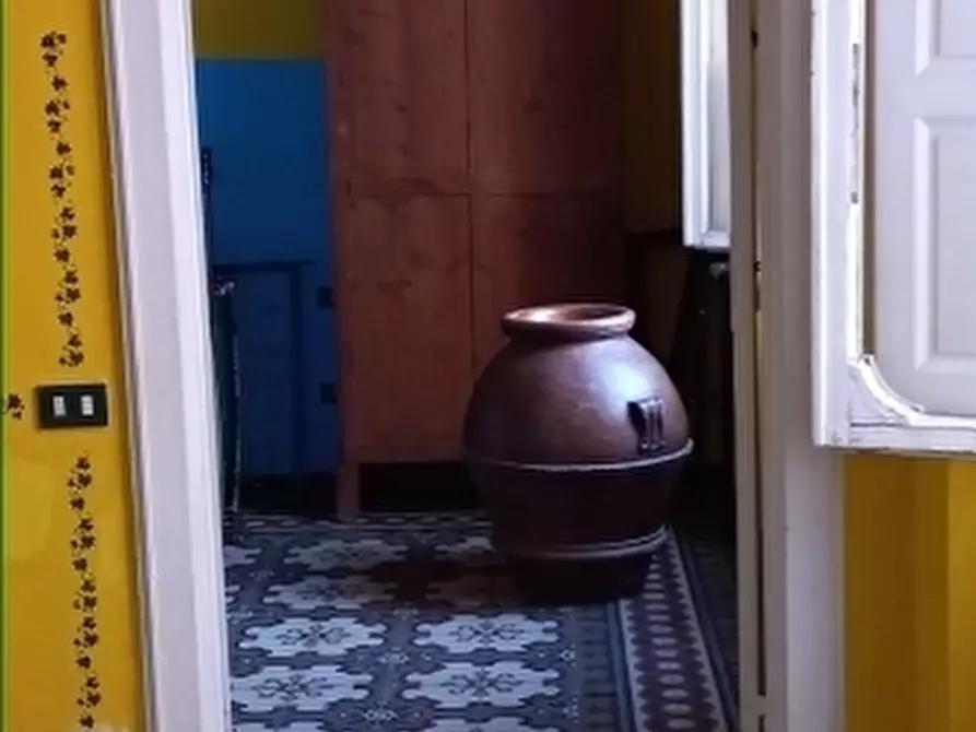 Immagine 25 di Appartamento in vendita  a Livorno