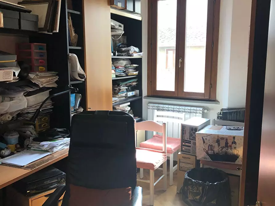 Immagine 35 di Pentalocale in vendita  a Livorno