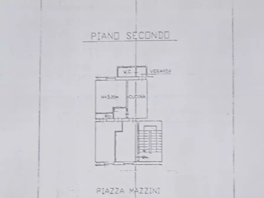 Immagine 13 di Trilocale in vendita  a Livorno
