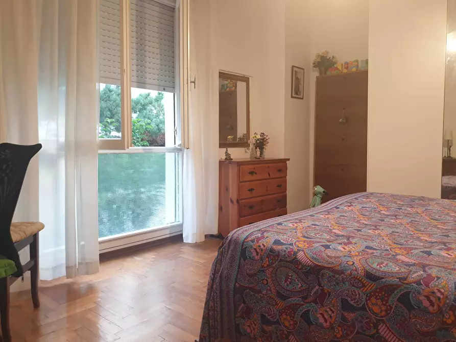 Immagine 11 di Appartamento in vendita  a Livorno