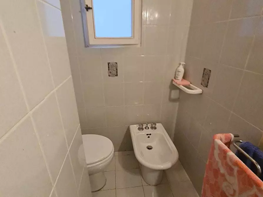 Immagine 4 di Pentalocale in vendita  a Livorno