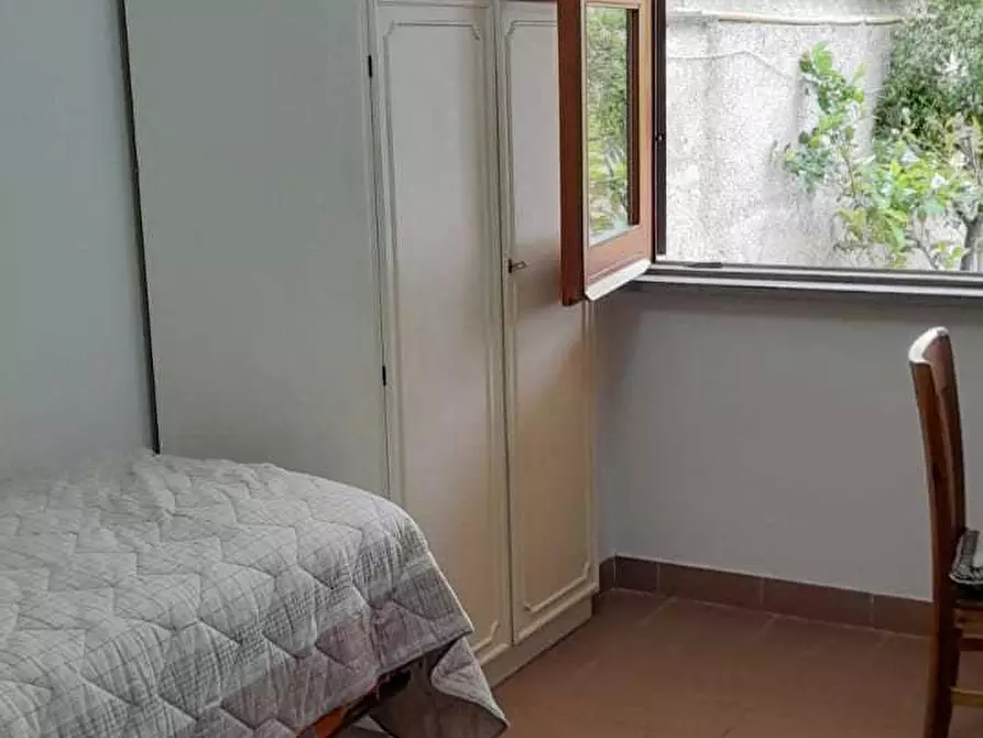 Immagine 14 di Quadrilocale in affitto  in Via del Poligono 9 a Anzio