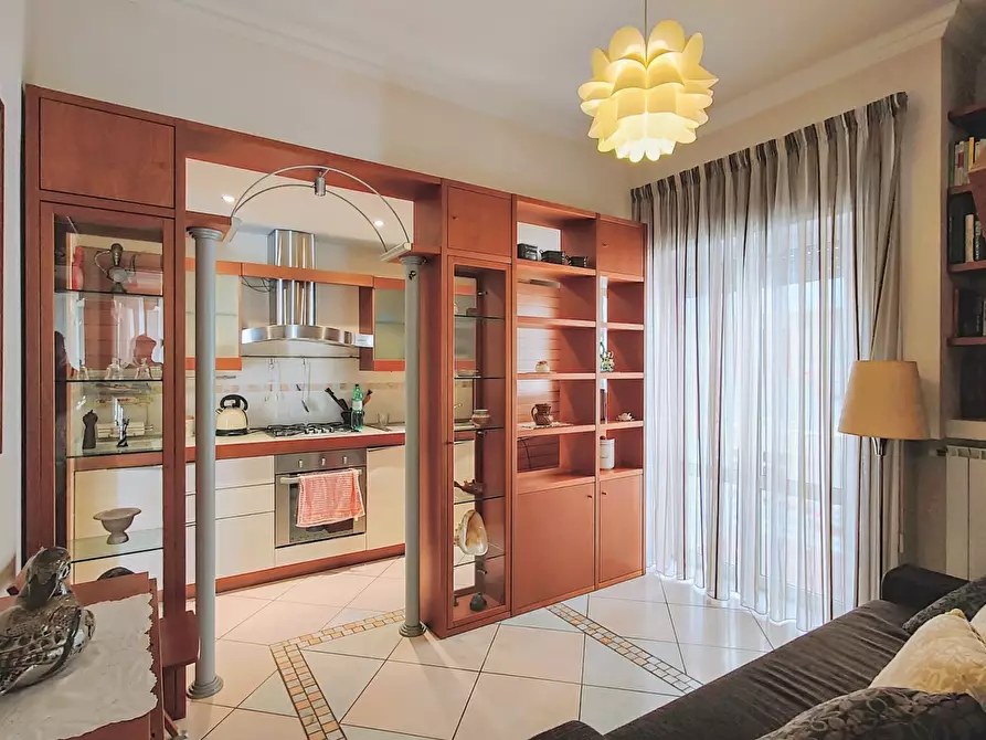 Immagine 11 di Trilocale in vendita  in Viale Giacomo Matteotti 153 a Nettuno