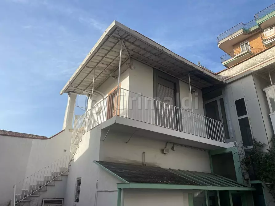 Immagine 6 di Ufficio in affitto  a Giugliano In Campania