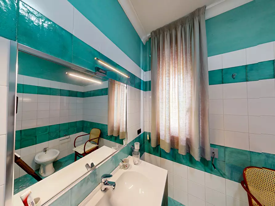 Immagine 50 di Villa in vendita  in Via Venosa 5 a Lecce