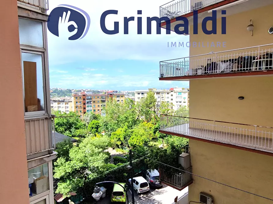 Immagine 8 di Trilocale in vendita  in Salita Cacciottoli 53 a Napoli