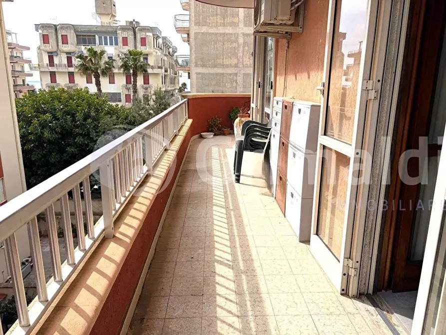 Immagine 33 di Quadrilocale in vendita  in via petrarca 20 a Gallipoli