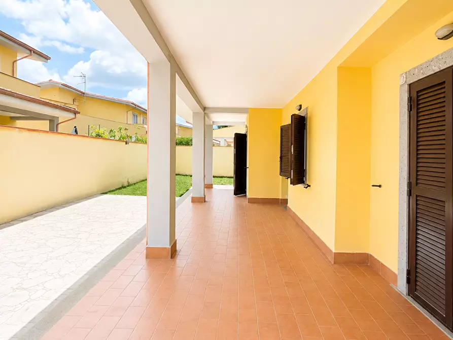 Immagine 5 di Casa indipendente in vendita  in Viale Roma 202 a Anzio