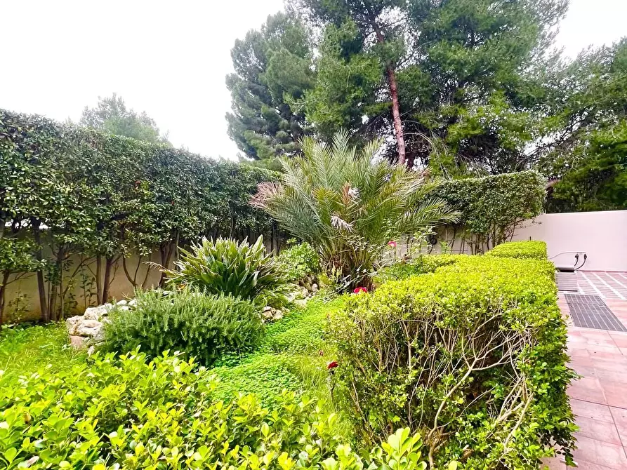 Immagine 43 di Quadrilocale in vendita  in Via Federico Zeri 3 a Lecce