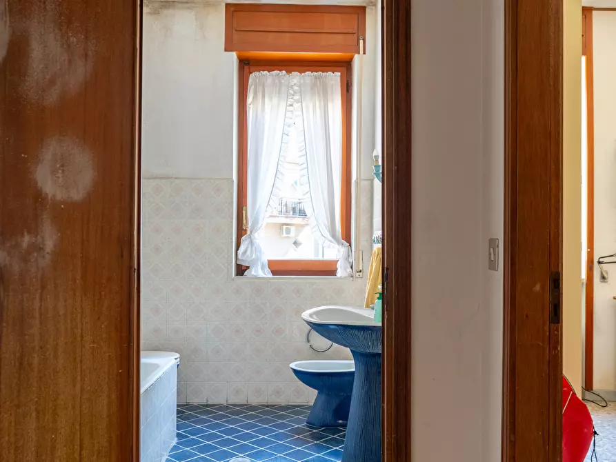 Immagine 11 di Quadrilocale in vendita  in Via Cataldo Antonio Mannarino 4 a Lecce