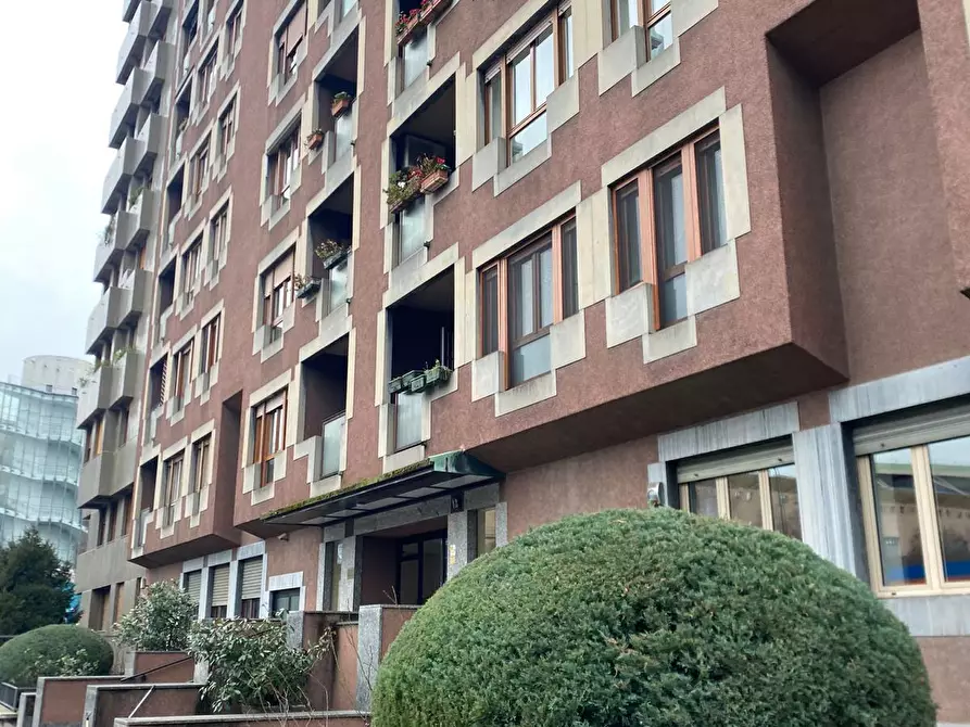 Immagine 3 di Ufficio in vendita  in Viale Paolo Onorato Vigliani 13 a Milano